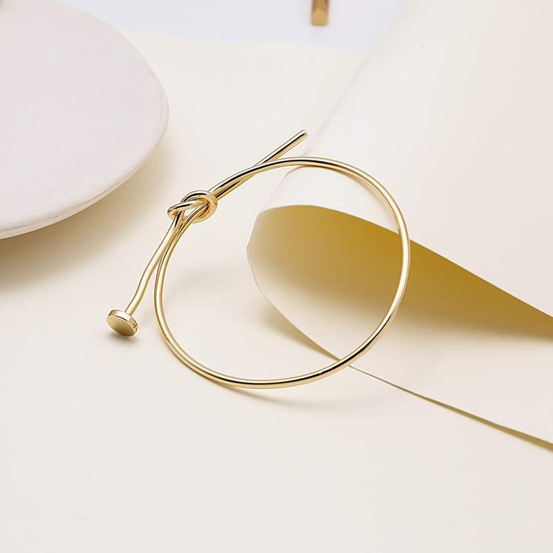 

Knot Design Bracelet, Gold