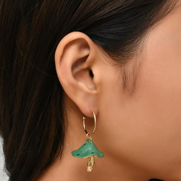 

Mushroom Design Drop Earrings, Green