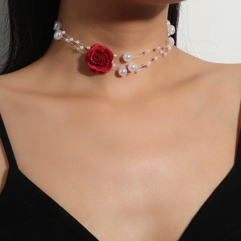 

Flower Decor Choker, Red