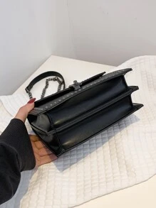 Waterproof,Lightweight,Business Casual Studded Decor Flap Chain Shoulder Bag For Teen Girls Women College Students,Rookies & White-collar Workers Perfect for Office,College,Work ,Business,Commute - Black - View 4