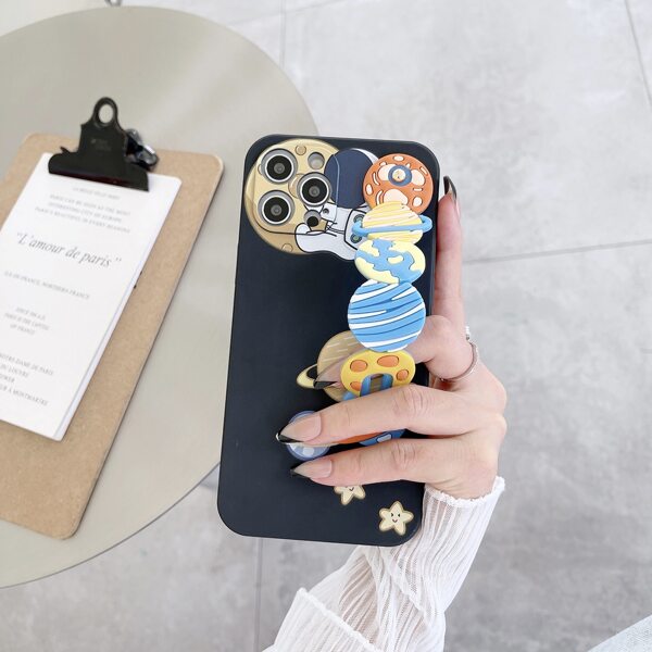 

Cartoon Astronaut Phone Case With Wristband, Multicolor