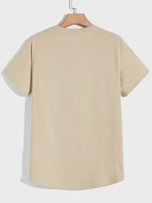 Manfinity RebelGame Hombres Camiseta con estampado de slogan - Caqui - Ver 2