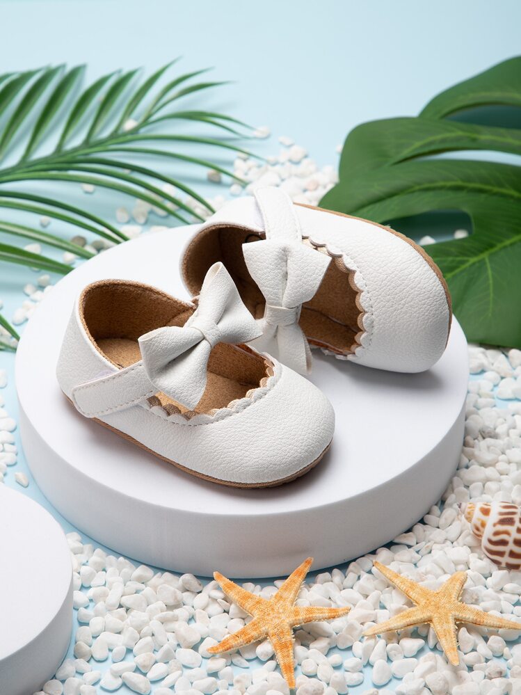 Baby Girls' Or Boys' White Mary Jane Shoes With Bow Decoration - White - View 1