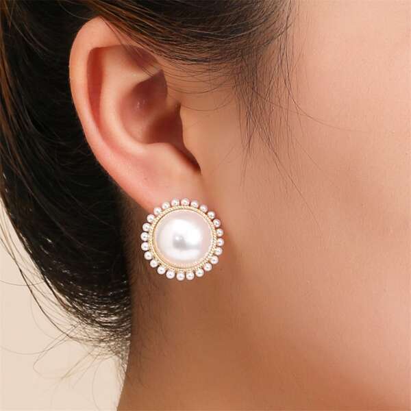 

14K Gold Plated Faux Pearl Decor Stud Earrings, White