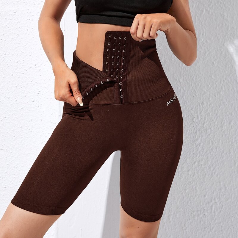

Seamless Letter Graphic Hook & Eye Waist Biker Shorts, Chocolate brown