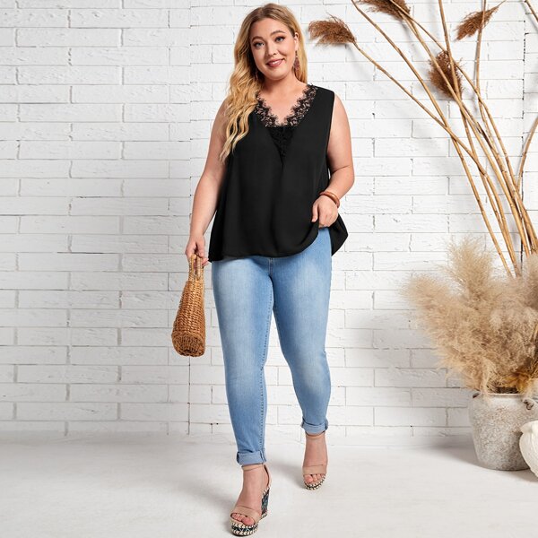 

Plus Eyelash Lace Trim Tank Top, Black