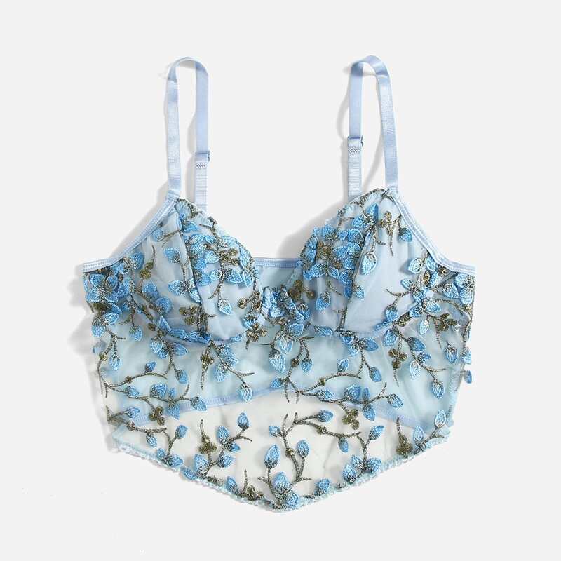 

Floral Embroidery Crop Cami, Baby blue