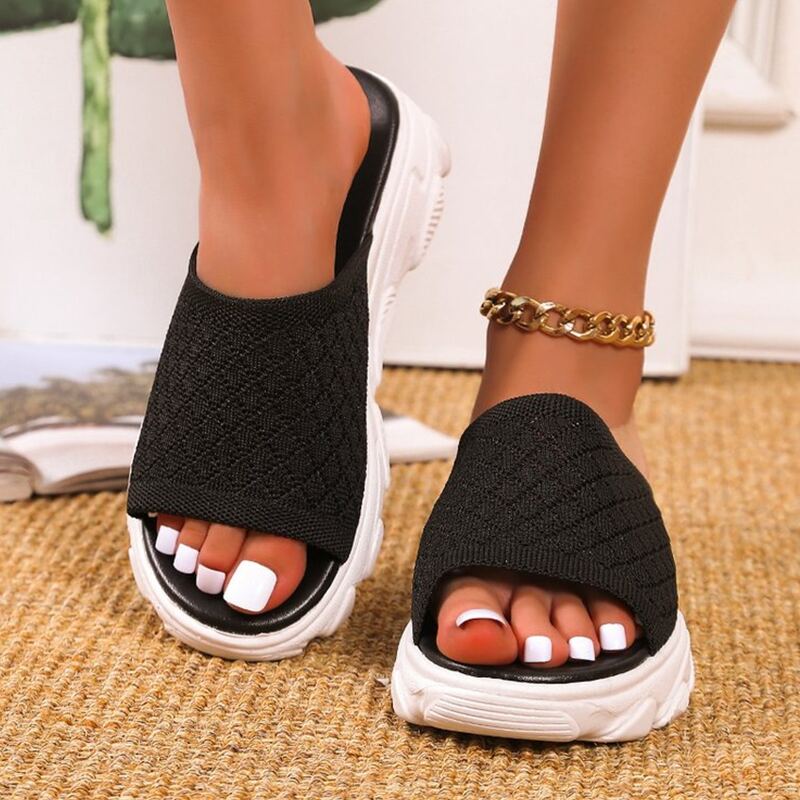 

Minimalist Platform Sandals, Black
