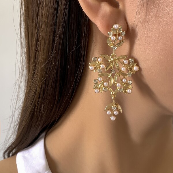 

Faux Pearl Decor Leaf Drop Earrings, Gold