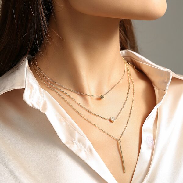 

Heart Decor Layered Necklace, Gold
