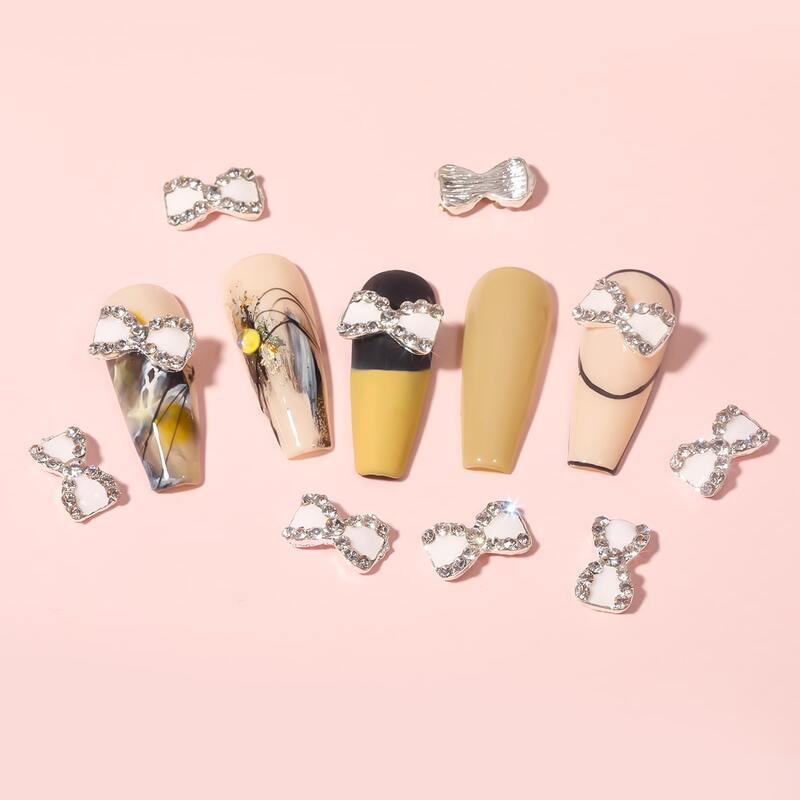 

10pcs Bowknot Shaped Nail Art Decoration, White
