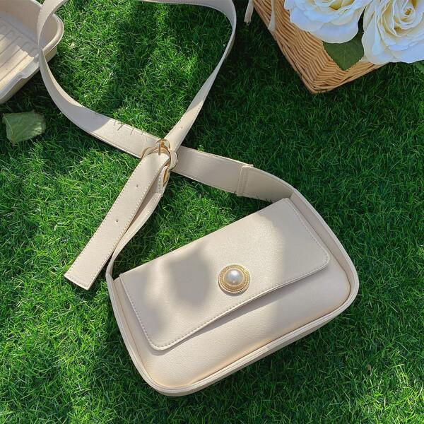

Pearl Decor Flap Square Bag, White