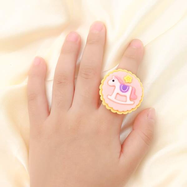 

Toddler Girls Horse Decor Cuff Ring, Multicolor