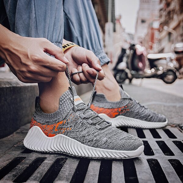 

Men Letter Patch Lace-up Front Sneakers, Grey
