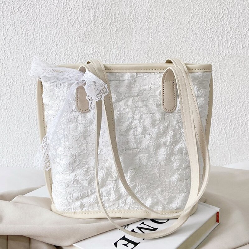 

Lace Bow Decor Tote Bag, White