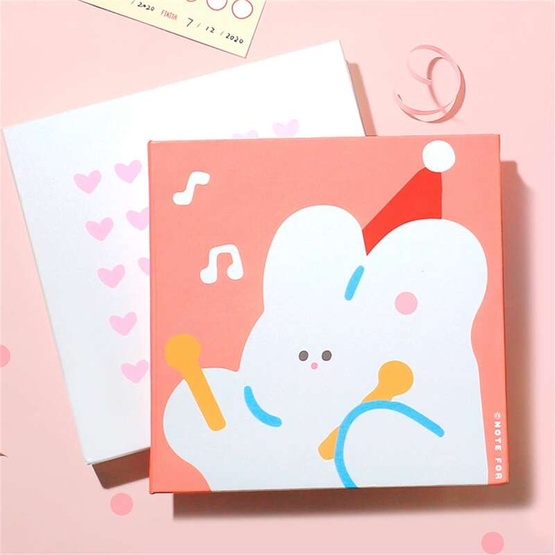 

1pc Cartoon Graphic Random Notebook, Multicolor