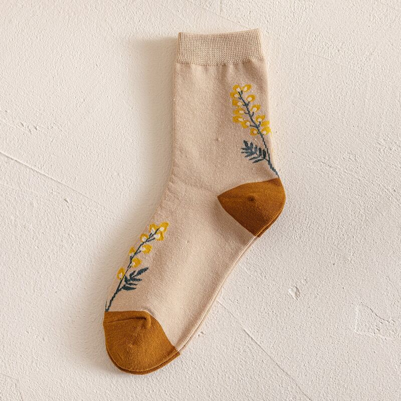 

Flower Pattern Crew Socks, Khaki