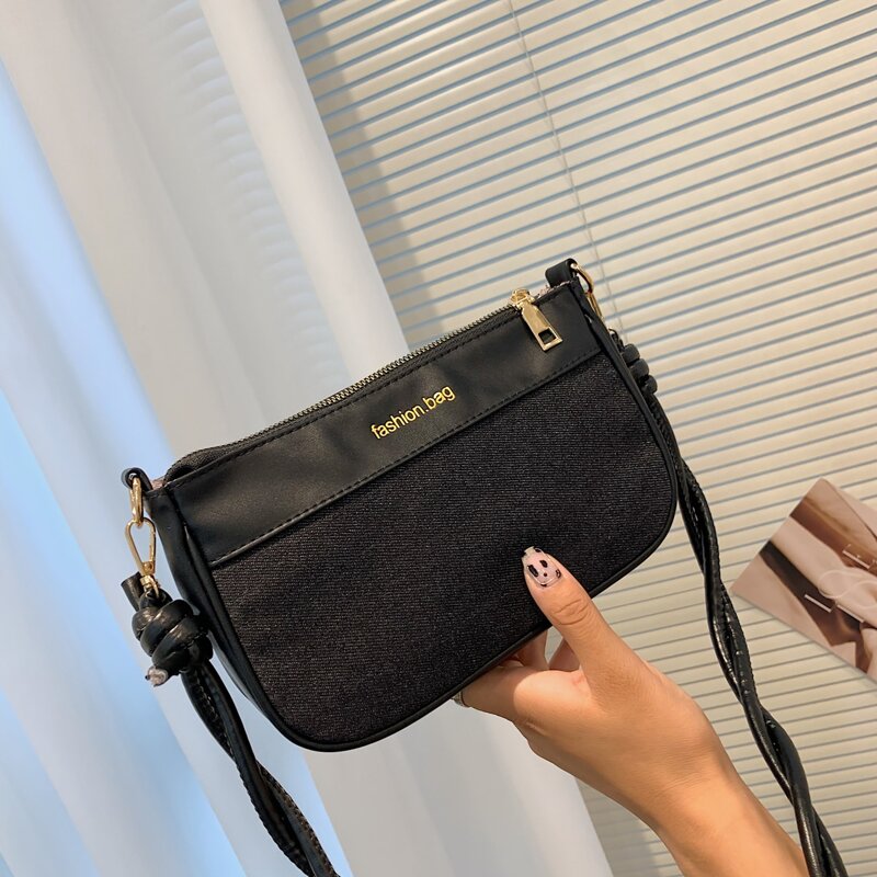 

Zipper Up Shoulder Bag, Black