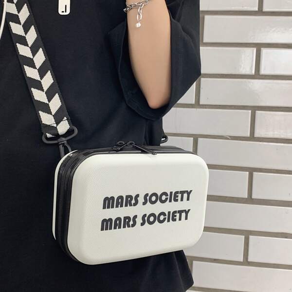 

Men Letter Graphic Box Bag, White