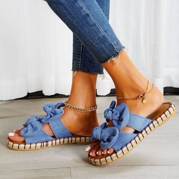 

Knot Detail Bow Decor Flat Sandals, Blue