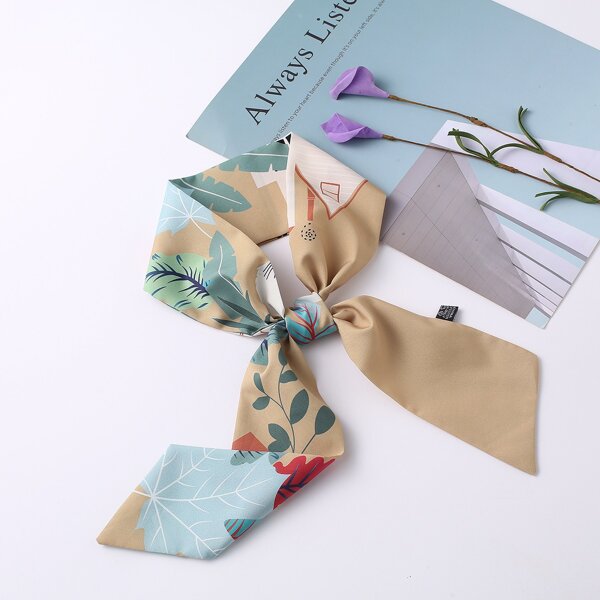 

Leaf Print Twilly Scarf, Multicolor