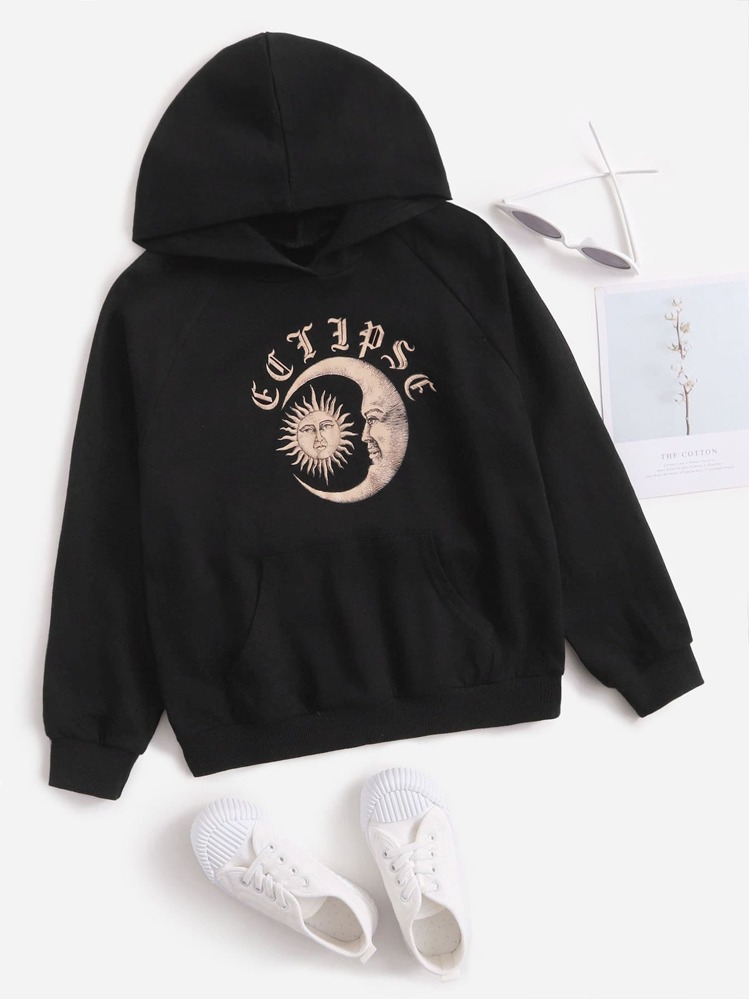 SHEIN Tween Girl Sun And Moon Print Raglan Sleeve Kangaroo Pocket Sweatshirt - Black - View 1