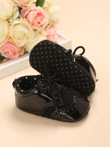 1 Pair Soft Bottom Flat Baby Shoes With Front Tie Decor, For 0-1 Years Old - Black - View 2