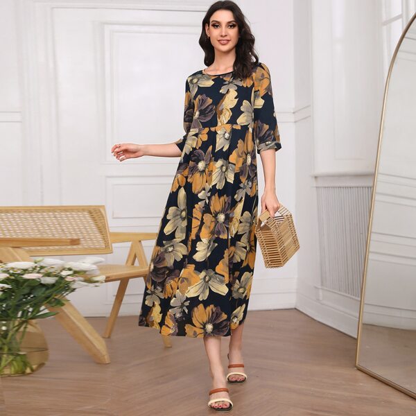 

Round Neck Floral Print Smock Dress, Multicolor
