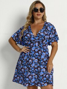 SHEIN LUNE Plus Allover Floral Print Dress Without Belt - Multicolor - View 3