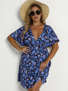 SHEIN LUNE Plus Allover Floral Print Dress Without Belt - Multicolor - View 4