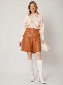 MOTF PREMIUM 再生滌PU皮革百慕大短褲