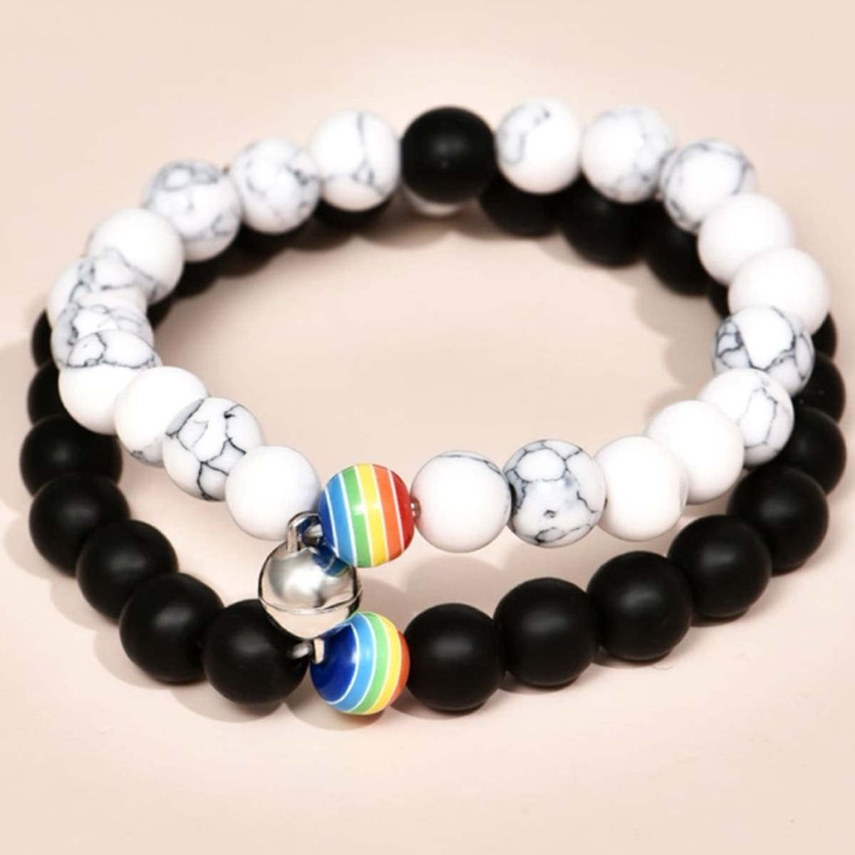 

Guys Magnetic Beaded Bracelet, Black and white