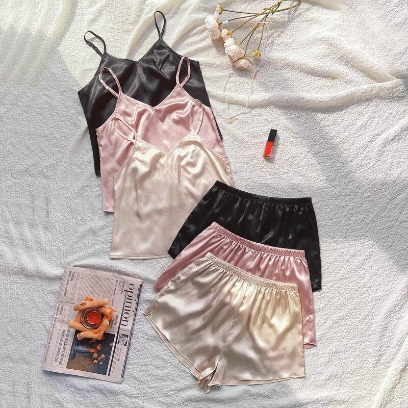 

3pcs Solid Cami Top & Shorts PJ Set, Multicolor