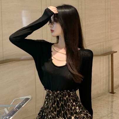 캐주얼 체인 플레인 티셔츠