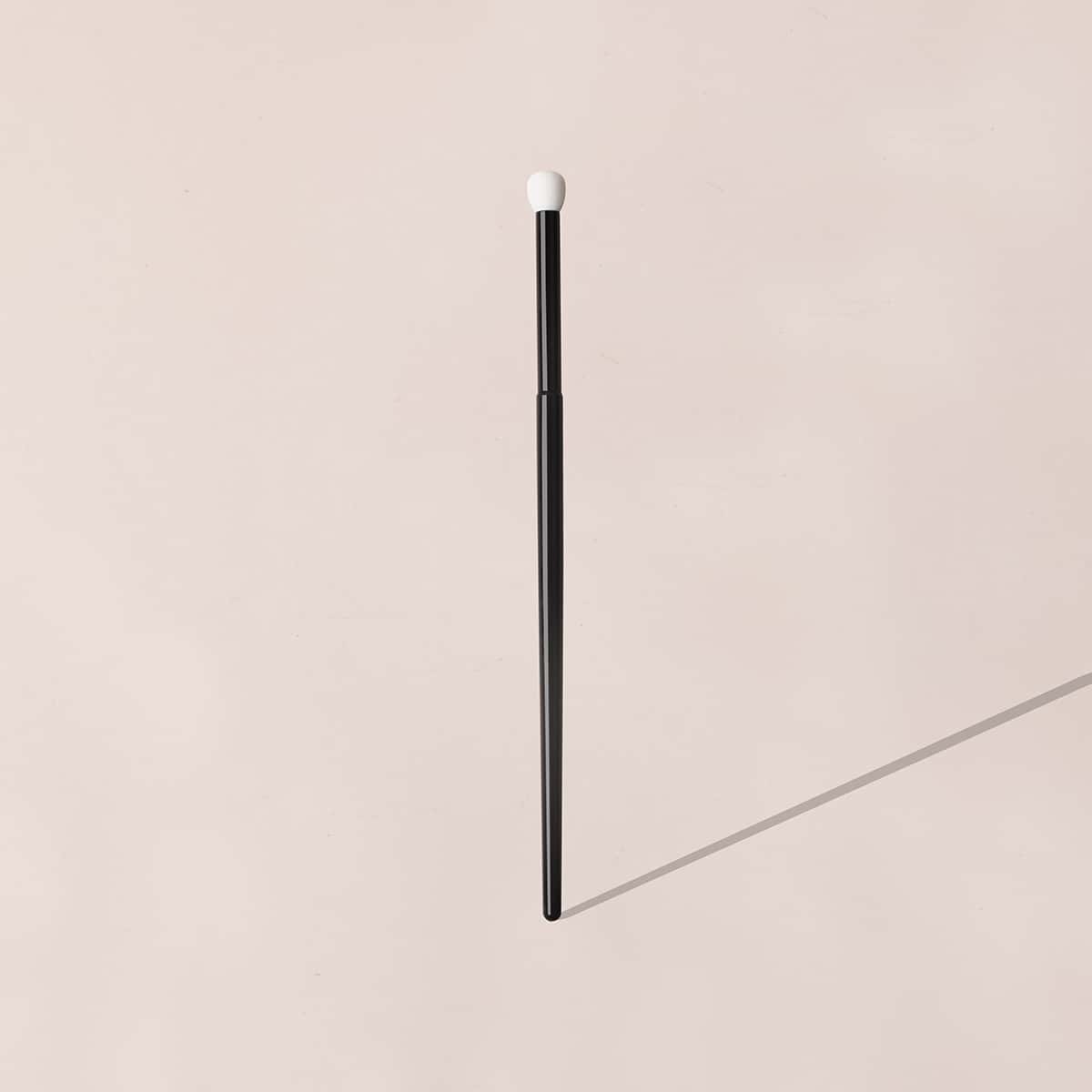 

1pc Eyeshadow Brush, Black