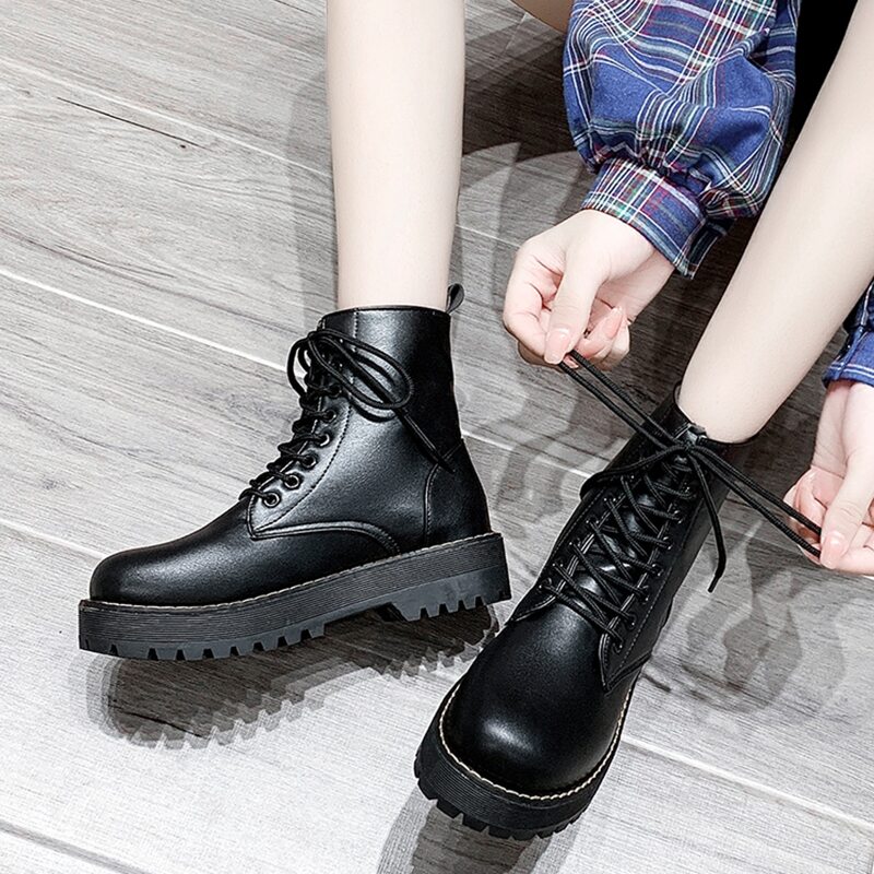 

Lace-up Front Lug Sole Combat Boots, Black