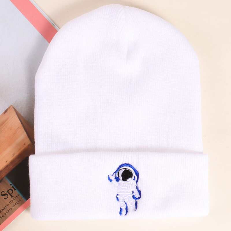 

Astronaut Embroidery Knit Hat, White