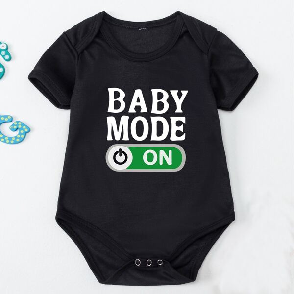 

Baby 1pc Letter Graphic Bodysuit, Black