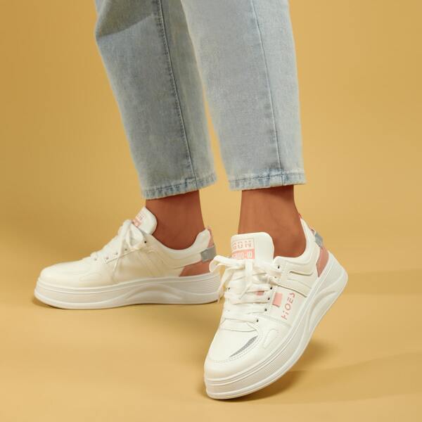 

Two Tone Lace-up Front Skate Shoes, White