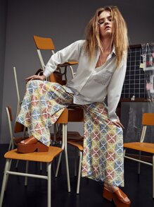 LATIKA 圖案印花落肩袖前口袋襯衫 - 彩色 - 查看 6