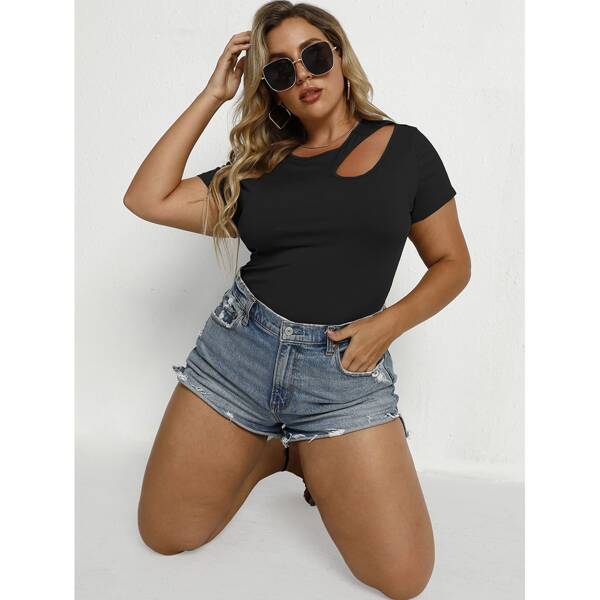 

Plus Solid Cut Out Tee, Black