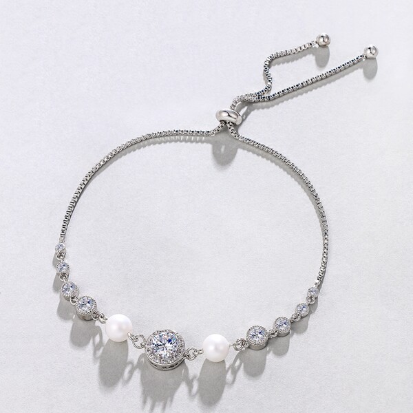 

Round Zircon Decor Bracelet, Silver