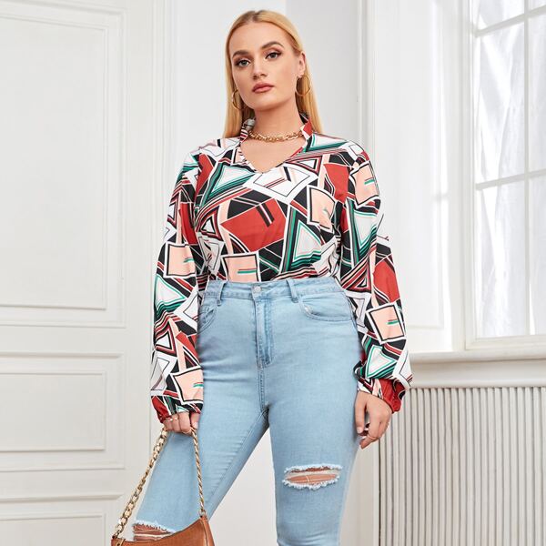 

Plus Geo Print Blouse, Multicolor