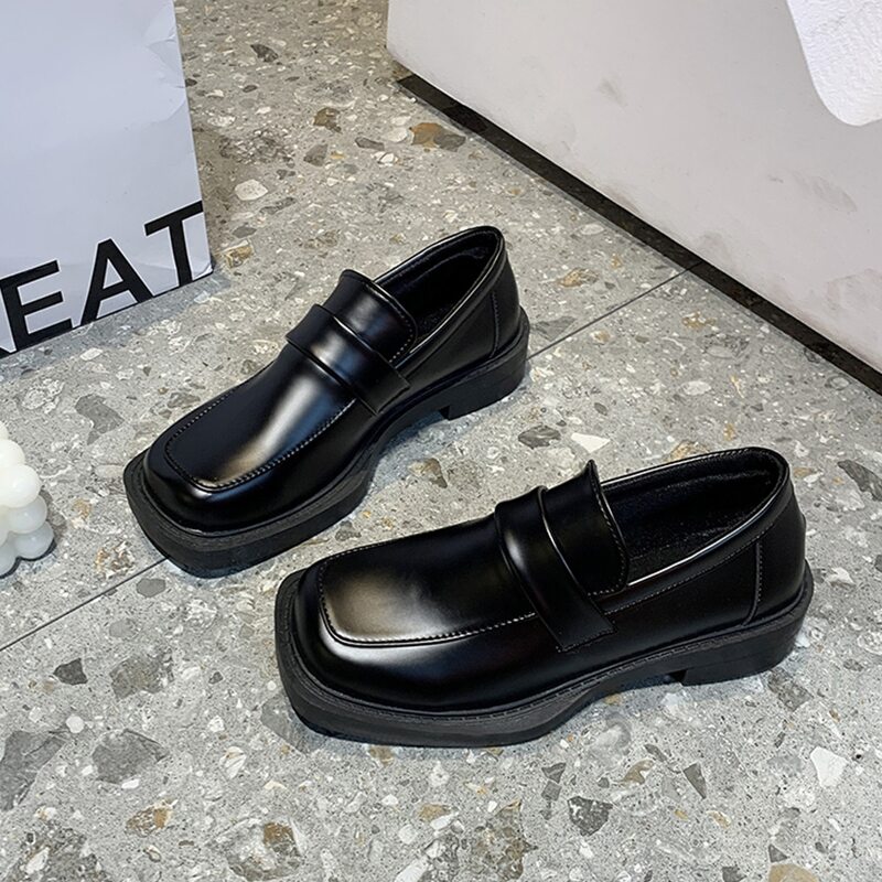 

Minimalist Slip On Flats, Black