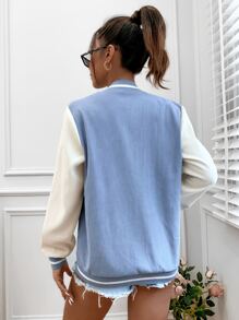 Cazadora de universidad de rayas con parche de letra