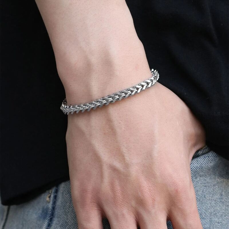 

Guys Minimalist Chain Bracelet, Silver
