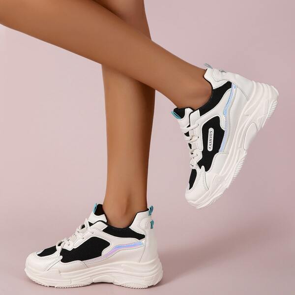 

Two Tone Breathable Lace-up Front Sneakers, Black and white