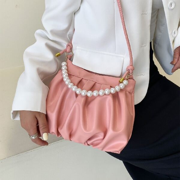 

Faux Pearls Decor Ruched Bag, Pink