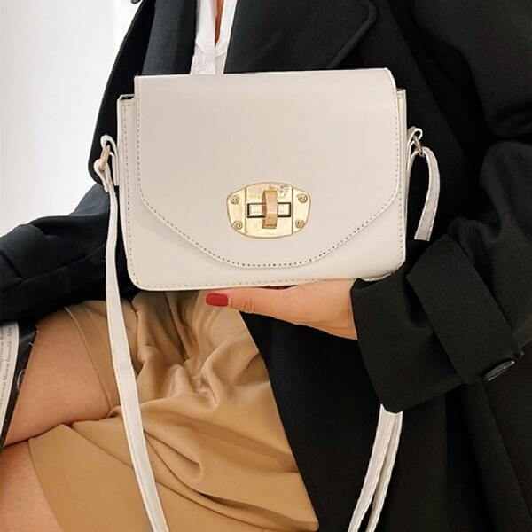 

Twist Lock Flap Square Bag, White
