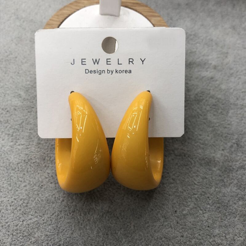 

Minimalist Hoop Earrings, Yellow